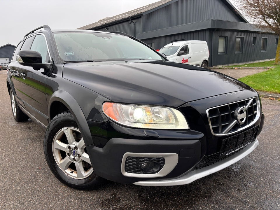 Volvo XC70 2,4 D3 163 Kinetic aut. AWD Van 5d