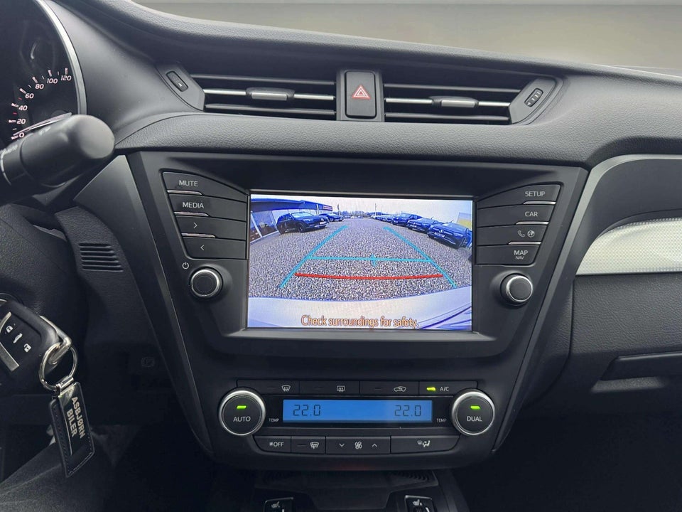 Toyota Avensis 1,8 VVT-i T1 4d