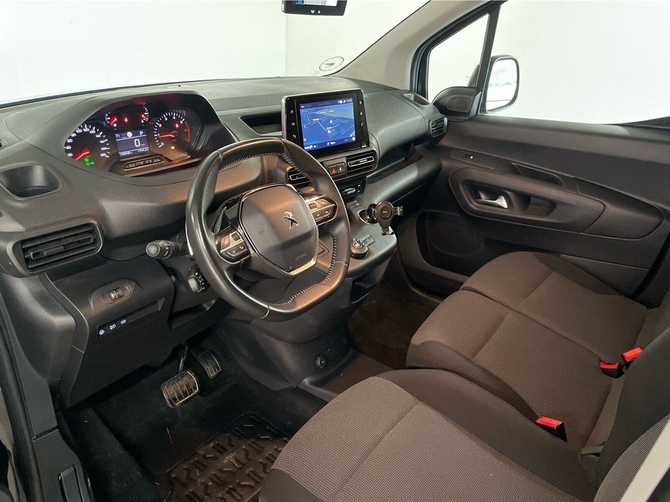 Peugeot Partner 1,5 BlueHDi 130 L2V2 Ultimate EAT8 Van