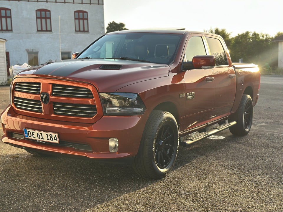 Dodge RAM 1500 5,7 V8 Longhorn Crew Cab aut. 4x4 4d
