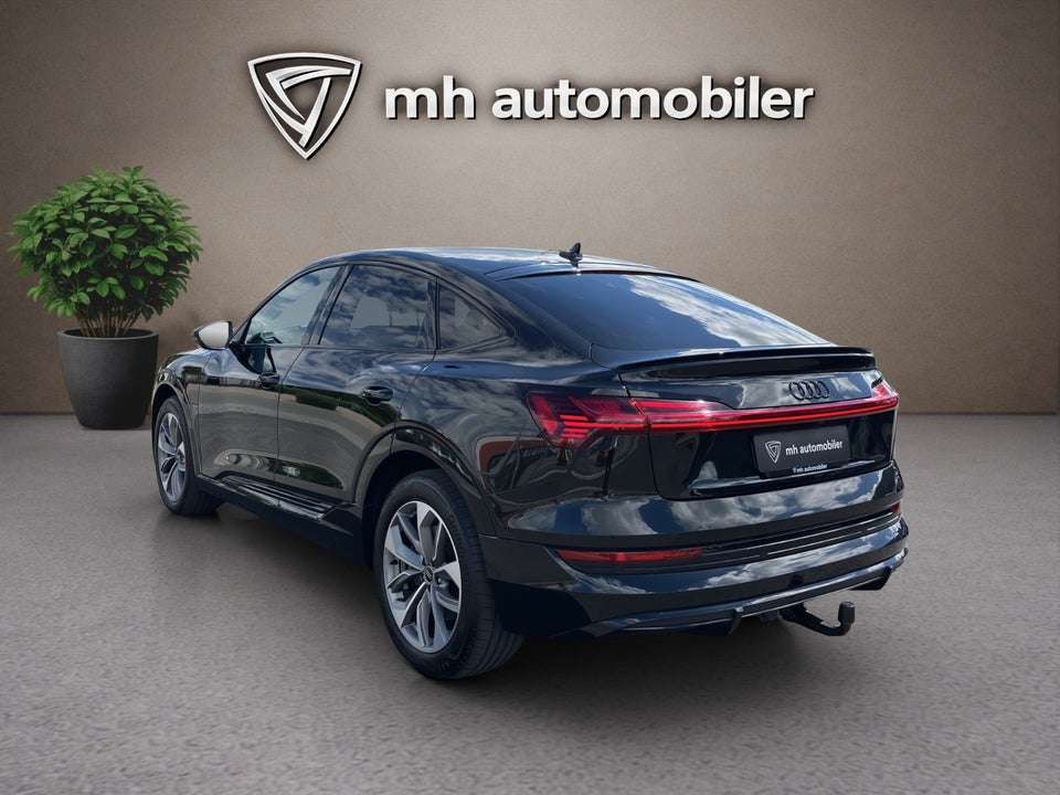 Audi e-tron 55 S-line Sportback quattro 5d