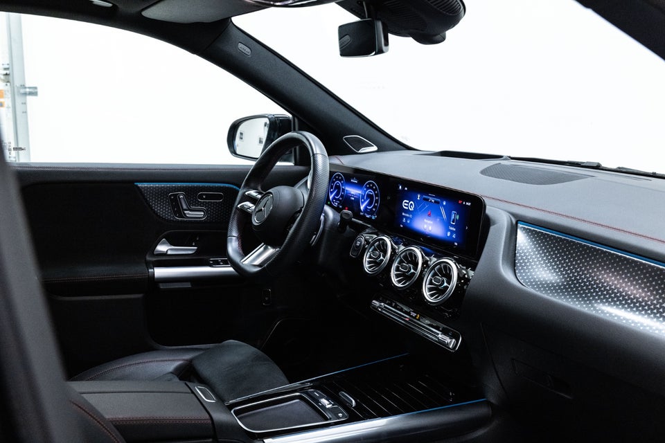 Mercedes EQA250+ AMG Premium 5d
