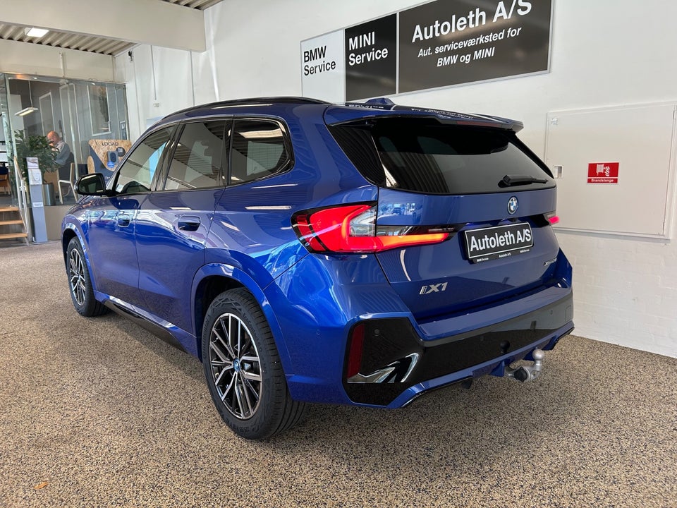 BMW iX1 xDrive30 Fully Charged 5d