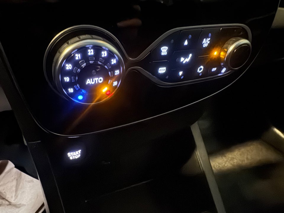 Renault Clio IV 1,5 dCi 90 Limited Sport Tourer 5d