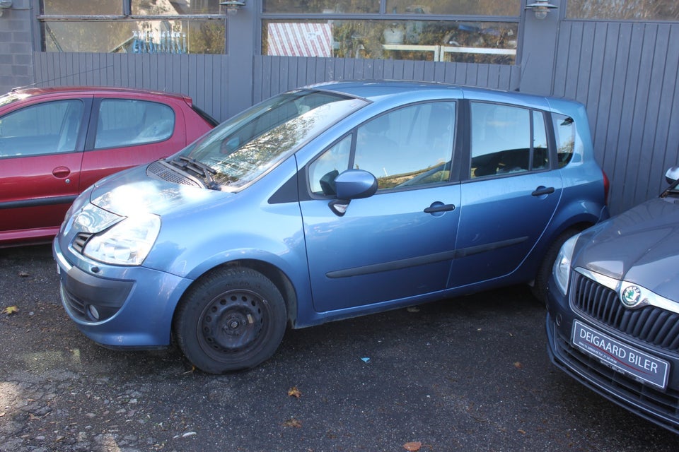 Renault Grand Modus 1,2 16V Authentique 5d