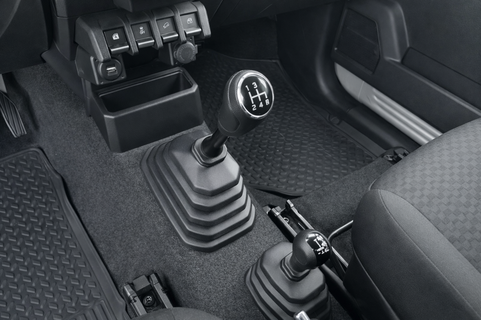 Suzuki Jimny 1,5 Adventure AllGrip 3d