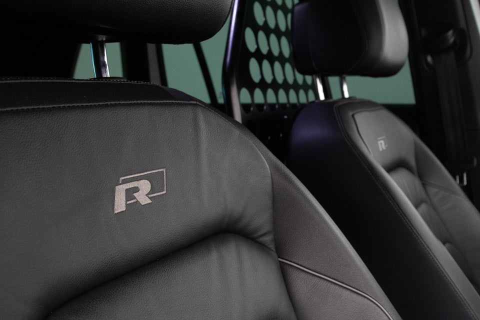 VW Tiguan 2,0 TDi 240 R-line DSG 4Motion Van 5d