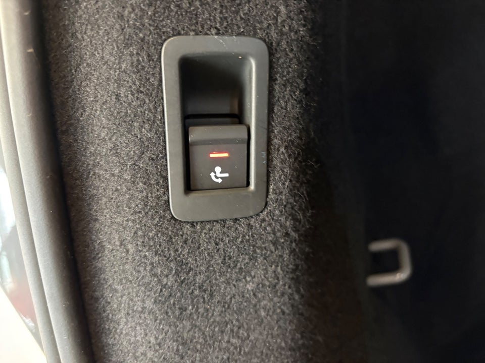 Audi Q4 e-tron 40  5d