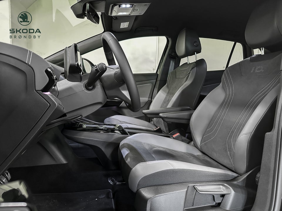 VW ID.4 77 Style+ 5d