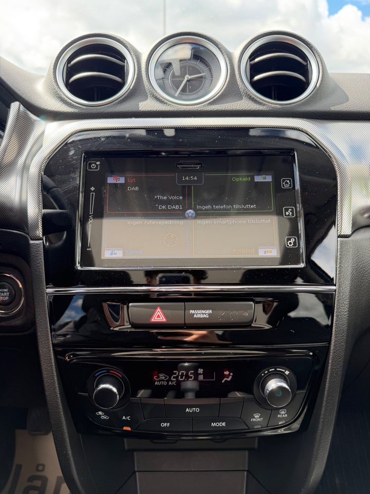 Suzuki Vitara 1,4 mHybrid Adventure 5d