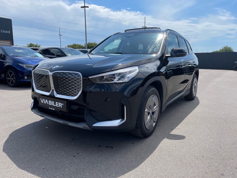 BMW iX1 eDrive20 5d