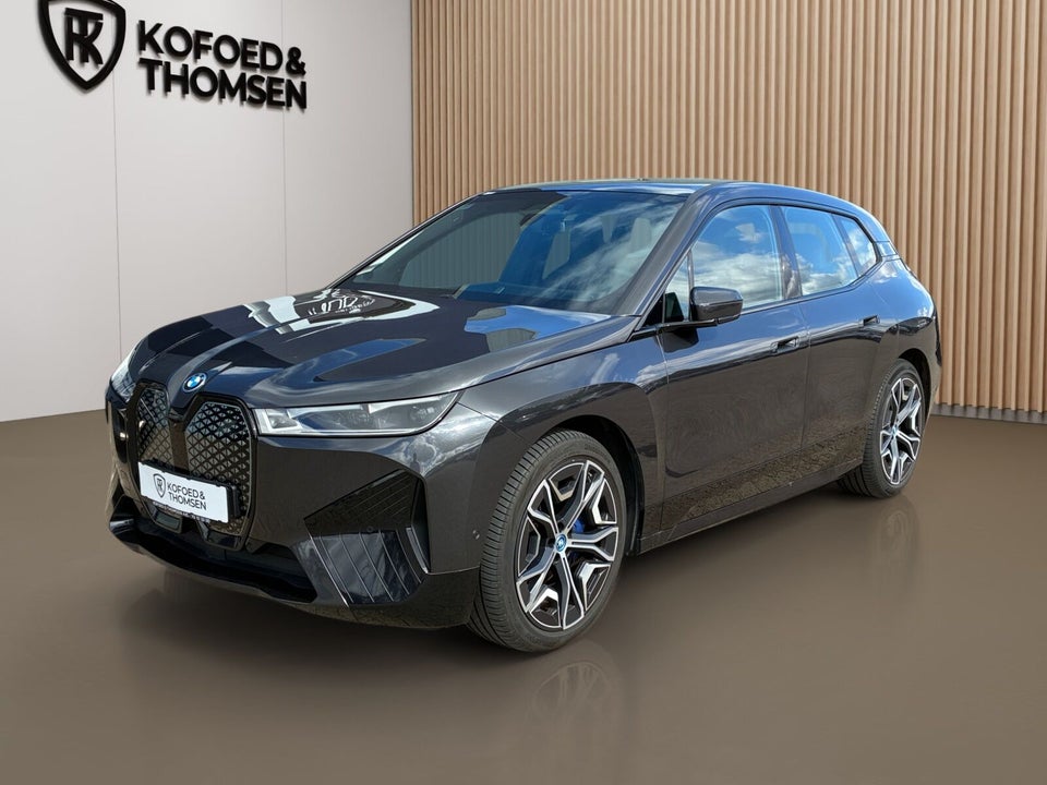 BMW iX xDrive40 5d