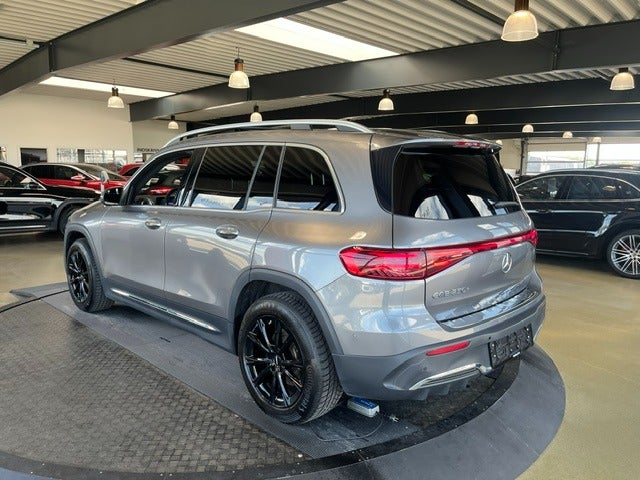 Mercedes EQB250+ AMG Line 5d