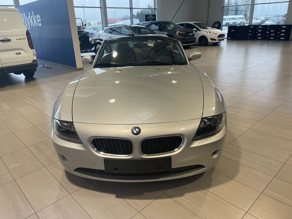 BMW Z4 2,0 iS Roadster 2d