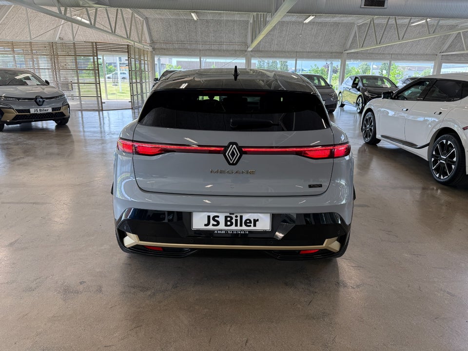 Renault Megane E-Tech 60 Iconic 5d
