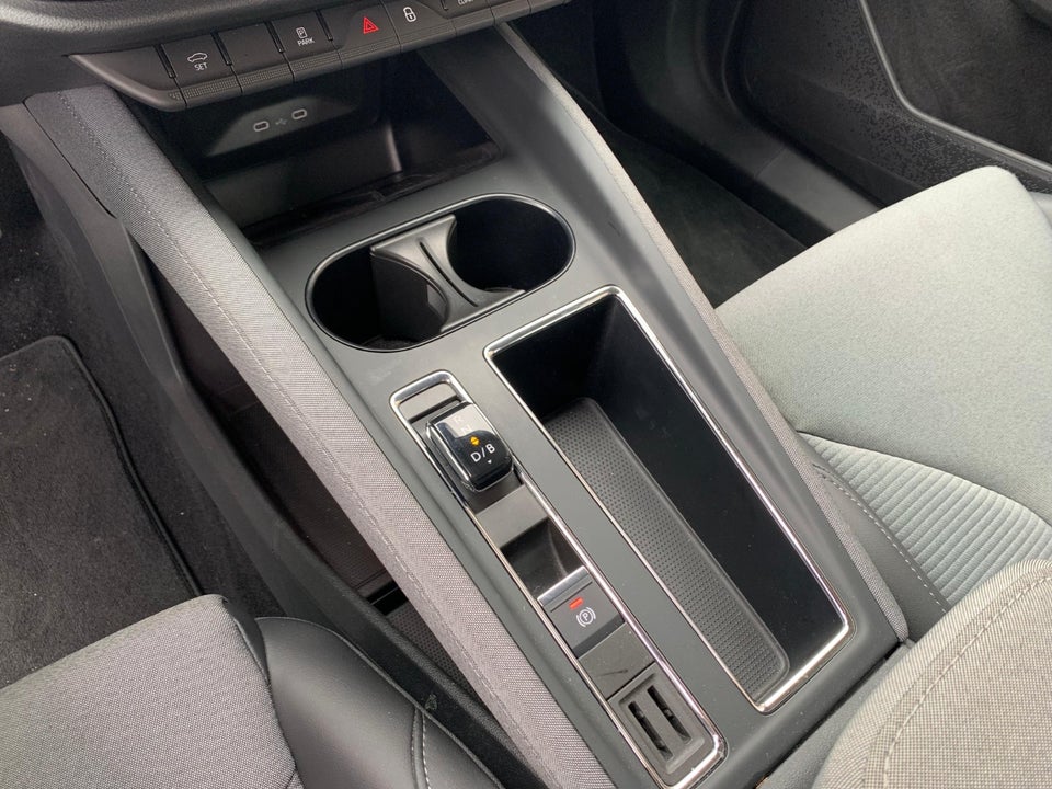 Skoda Enyaq 60 iV Loft 5d