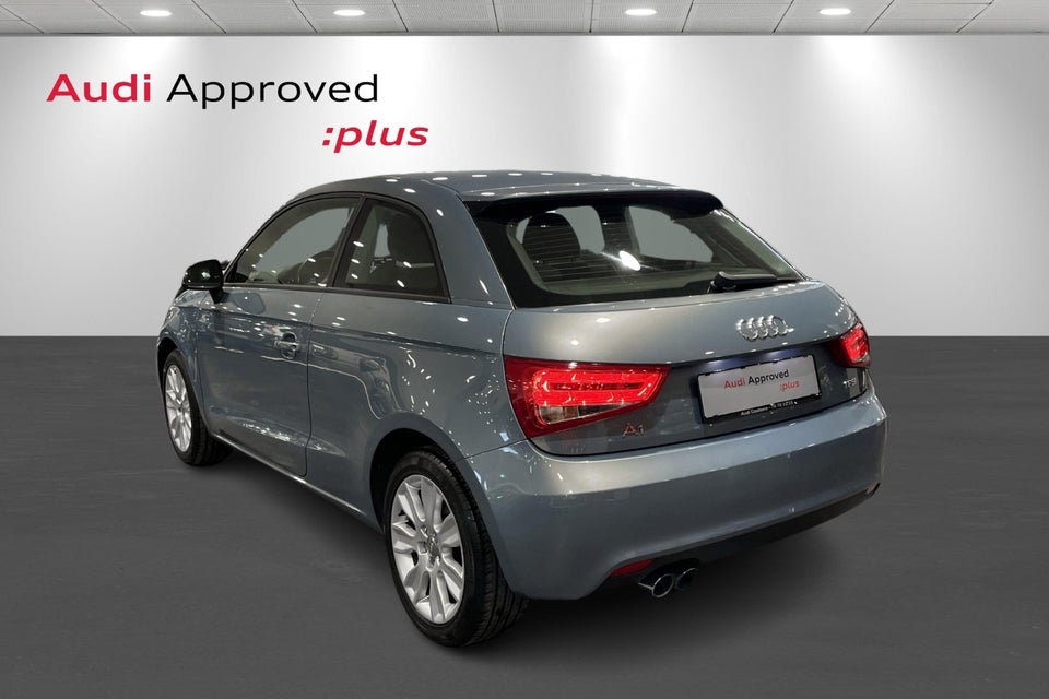 Audi A1 1,4 TFSi 122 Attraction S-tr. 3d