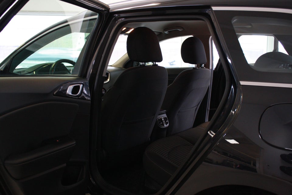 Kia Ceed 1,6 PHEV Prestige SW DCT 5d