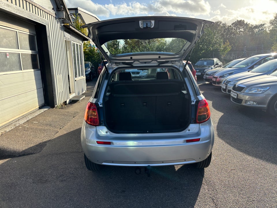 Suzuki SX4 1,6 CombiBack Style 5d