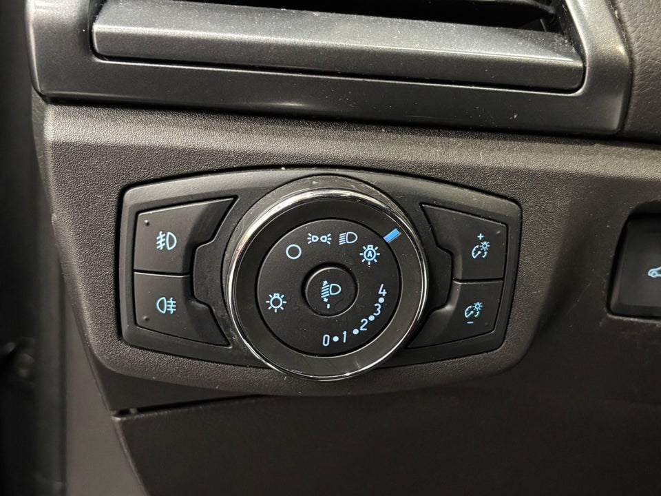 Ford Mondeo 1,5 SCTi 160 Titanium stc. 5d