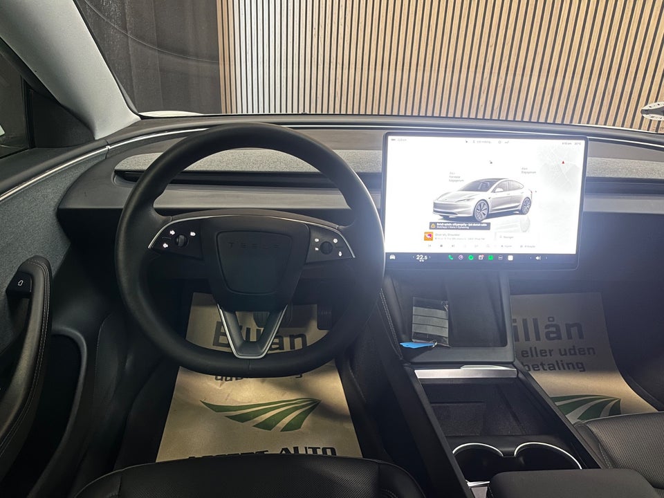 Tesla Model 3 RWD 4d