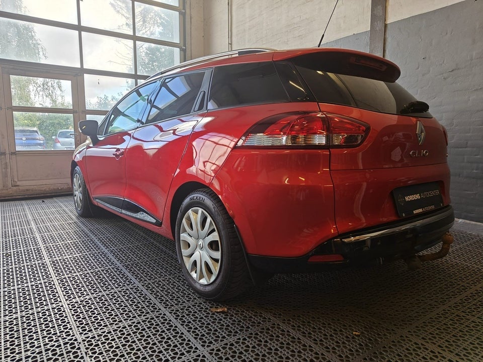 Renault Clio IV 1,5 dCi 75 Expression Sport Tourer Van 5d