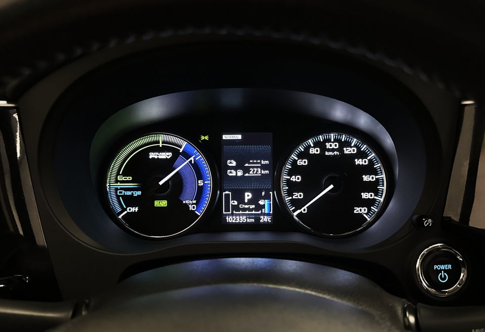 Mitsubishi Outlander 2,4 PHEV Intense CVT 4WD 5d