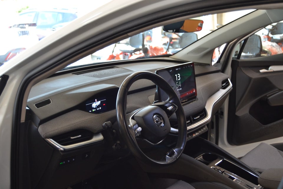 Skoda Enyaq 80 iV Loft 5d