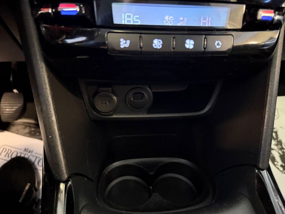 Peugeot 2008 1,5 BlueHDi 100 Allure Sky 5d