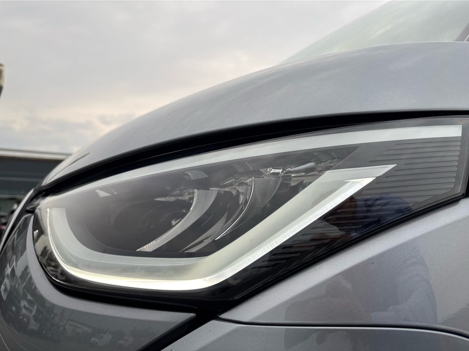 VW ID.Buzz 77 Life SWB 5d