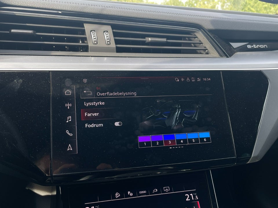 Audi Q8 e-tron 50 S-line Sportback quattro 5d