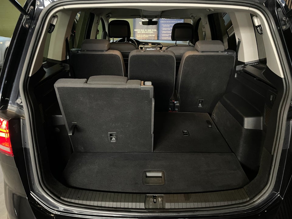 VW Touran 2,0 TDi 150 Comfortline DSG 7prs 5d