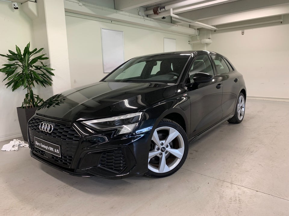 Audi A3 40 TFSi e S-line Sportback S-tr. 5d