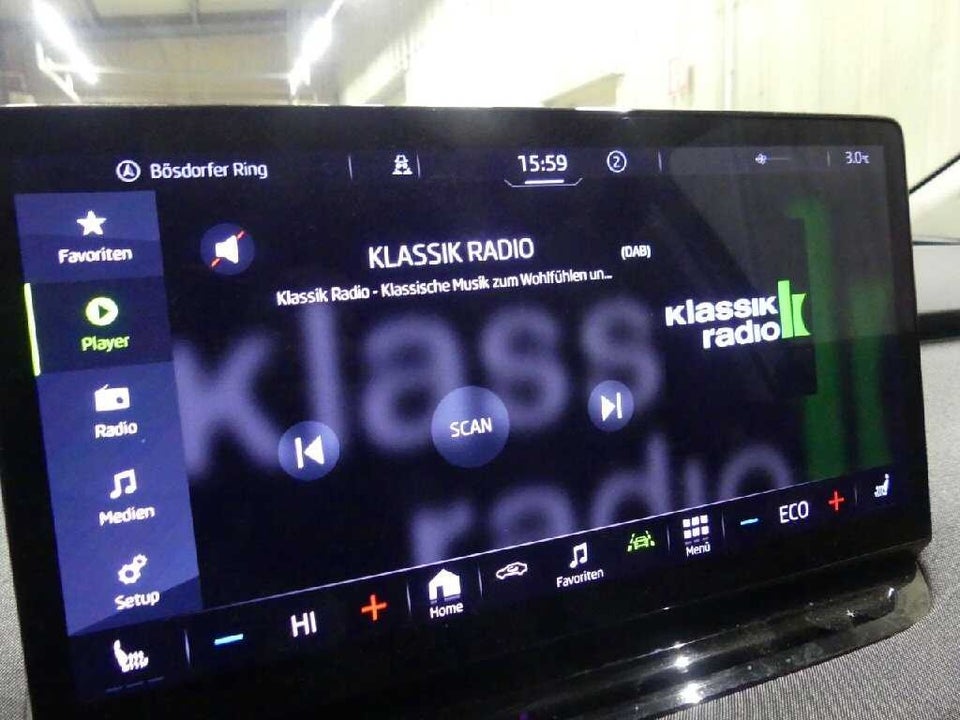 Skoda Enyaq 80 iV Plus Loft 5d