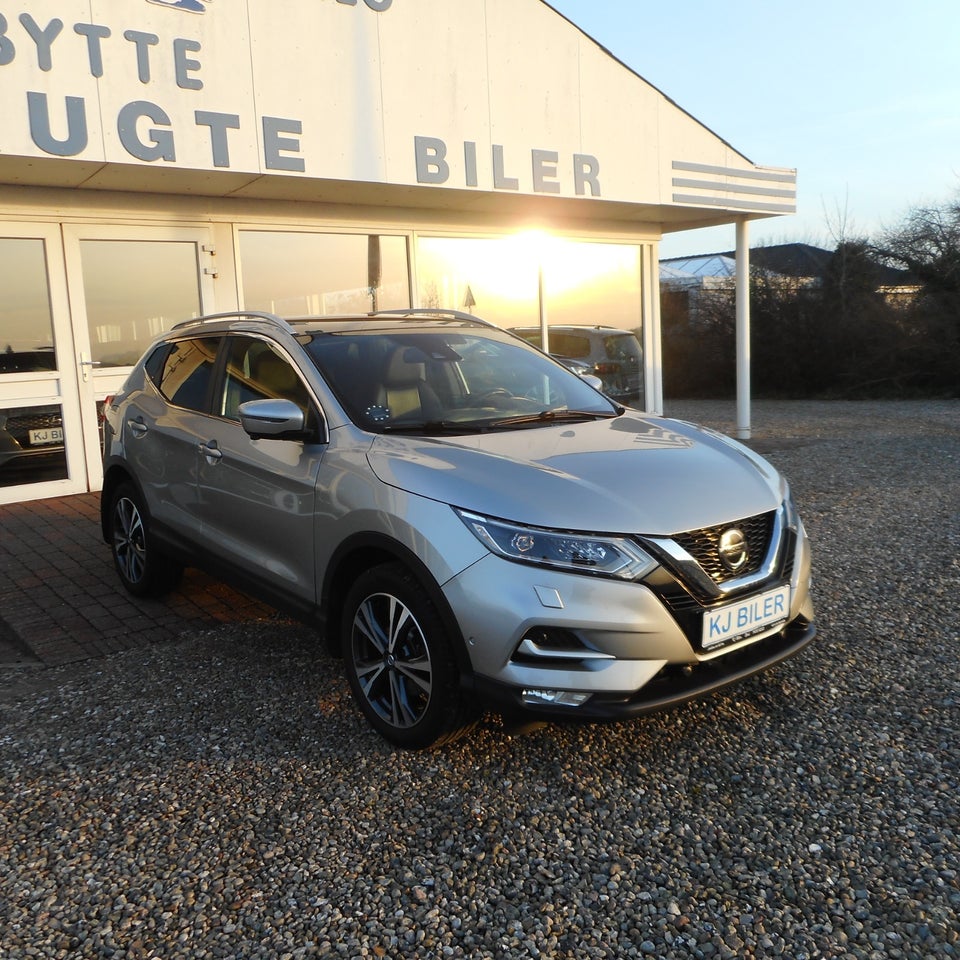 Nissan Qashqai 1,6 dCi 130 Tekna+ X-tr. 5d