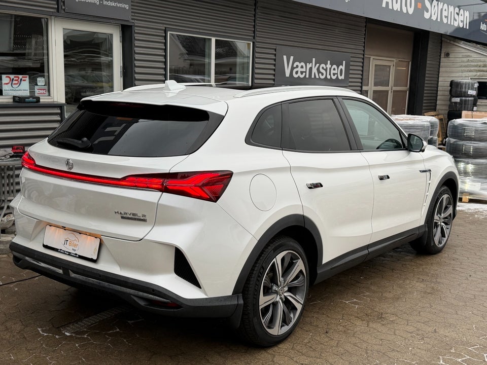 MG Marvel R Luxury 5d