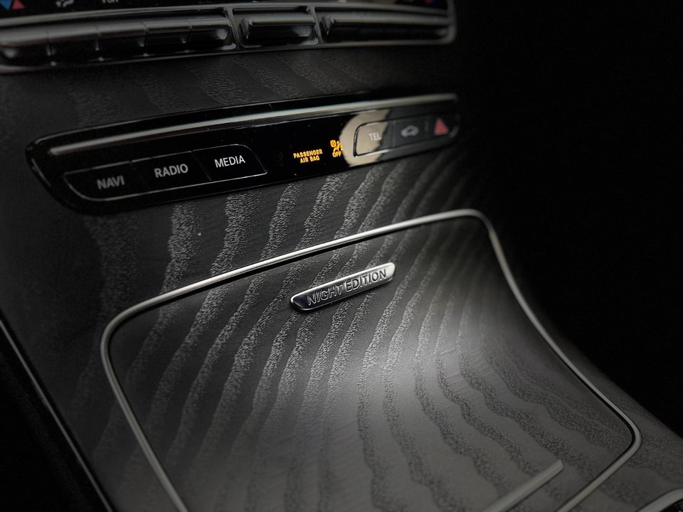 Mercedes C300 de 2,0 AMG Line Night Edition stc. aut. 5d