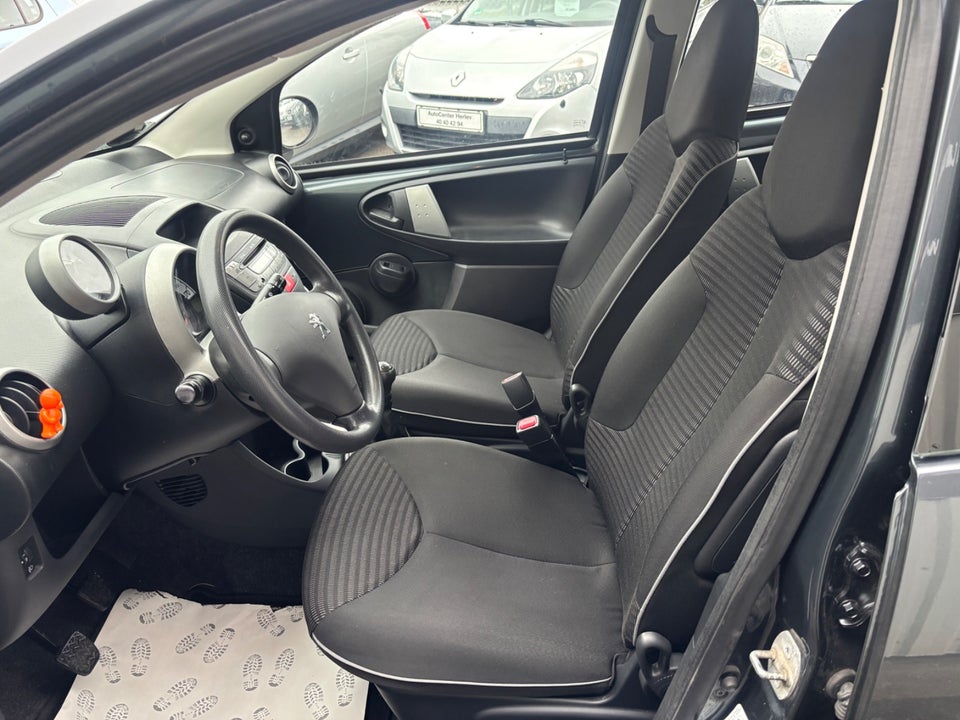 Peugeot 107 1,0 Cool 5d