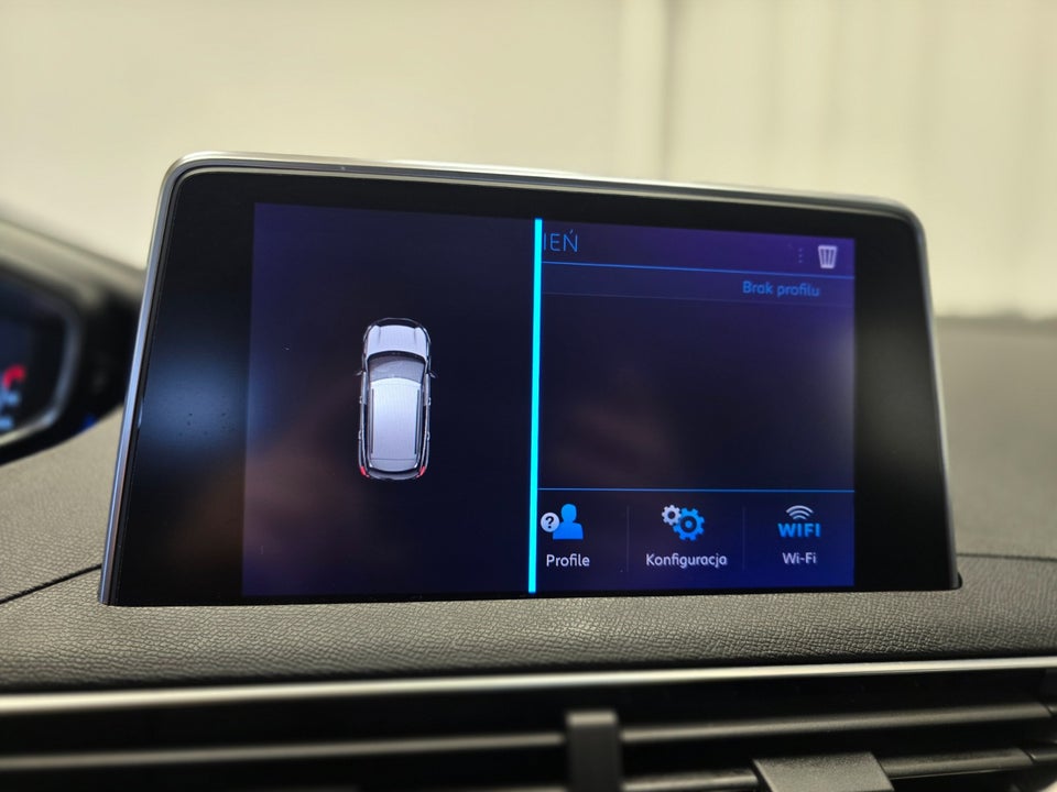 Peugeot 3008 1,2 e-THP 130 Active 5d