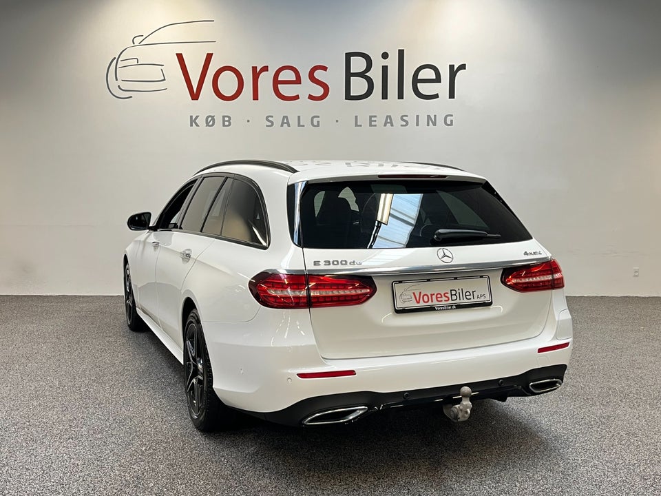 Mercedes E300 de 2,0 AMG Line stc. aut. 5d