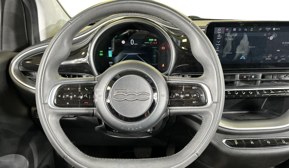 Fiat 500e 42 Icon 3d