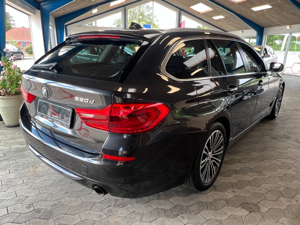 BMW 520d 2,0 Touring Sport Line aut. 5d