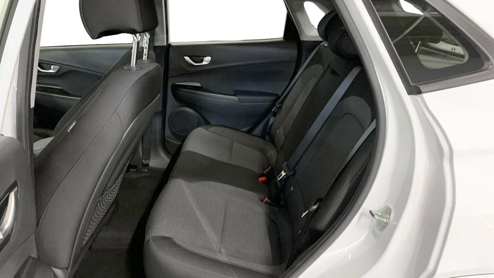 Hyundai Kona 39 EV Select 5d