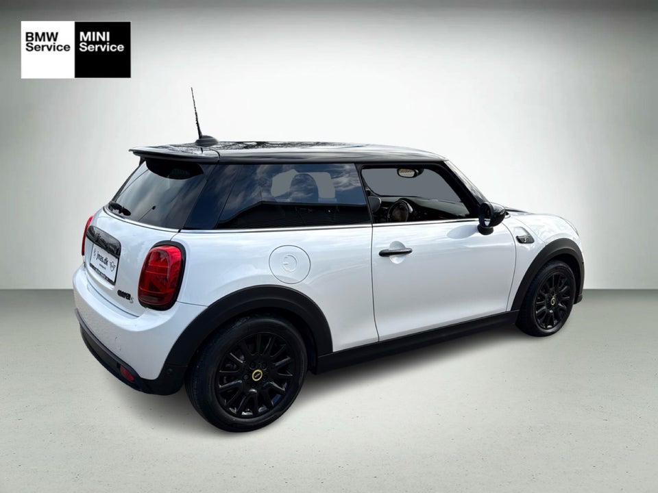 MINI Cooper SE Classic Trim 3d