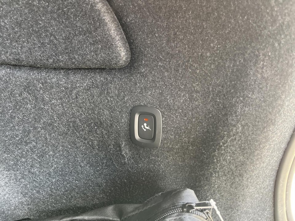 Volvo XC40 ReCharge Extended Range Ultimate 5d