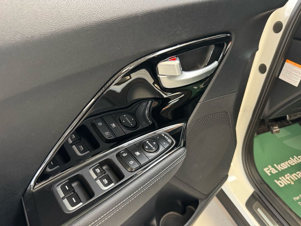 Kia Niro 1,6 PHEV Advance DCT 5d