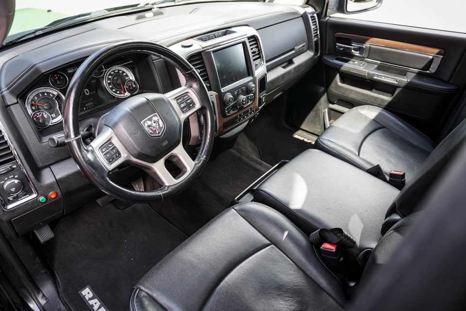Dodge RAM 1500 3,0 EcoDiesel Laramie Crew Cab aut. 4d