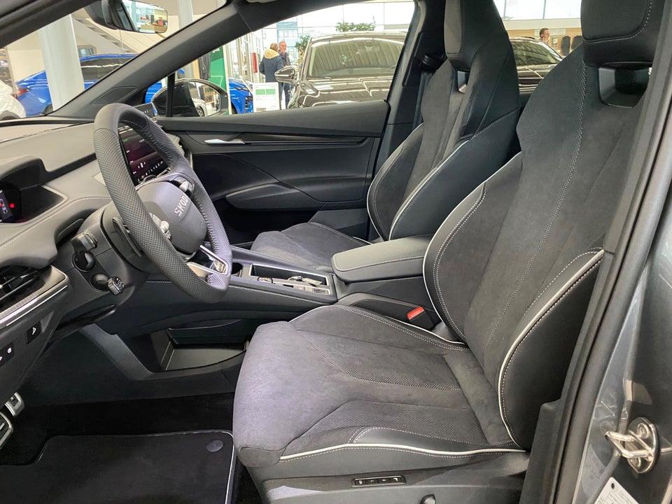 Skoda Enyaq 85 iV Sportline Advanced 5d
