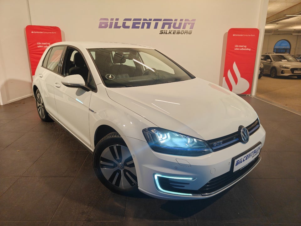 VW Golf VII 1,4 GTE DSG 5d