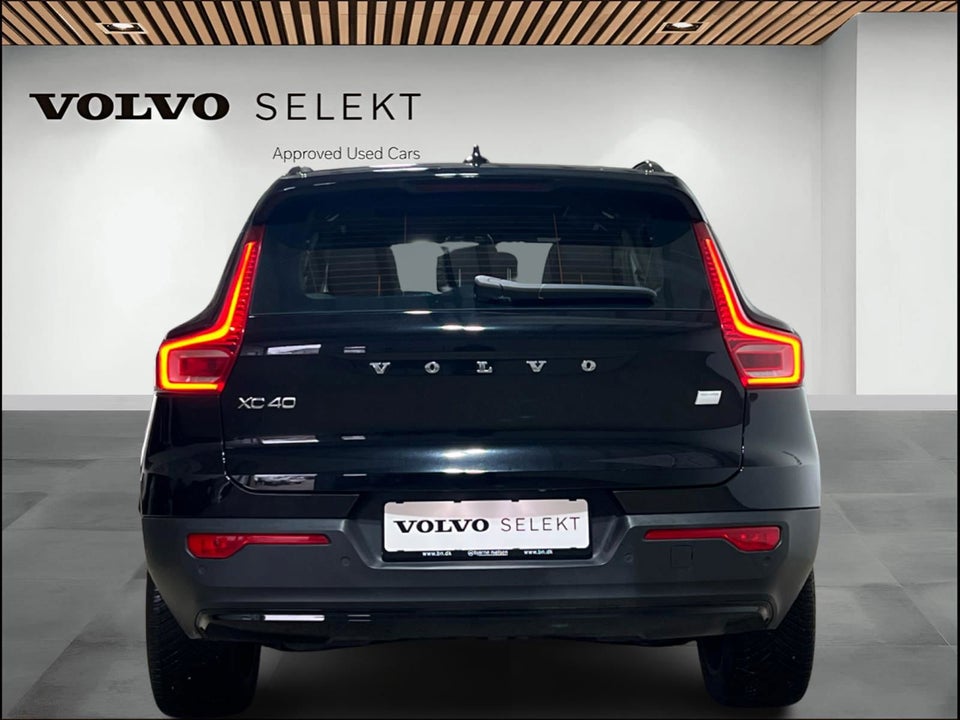 Volvo XC40 P6 ReCharge Pro 5d